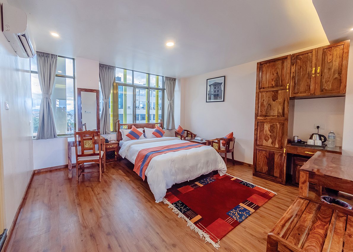 Rooms and Rates