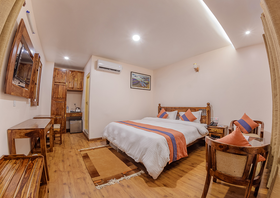 Rooms and Rates
